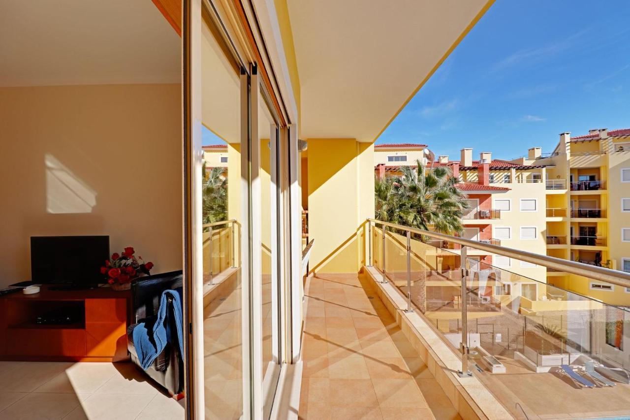 Lagos Balcony With Pool By Homing ภายนอก รูปภาพ